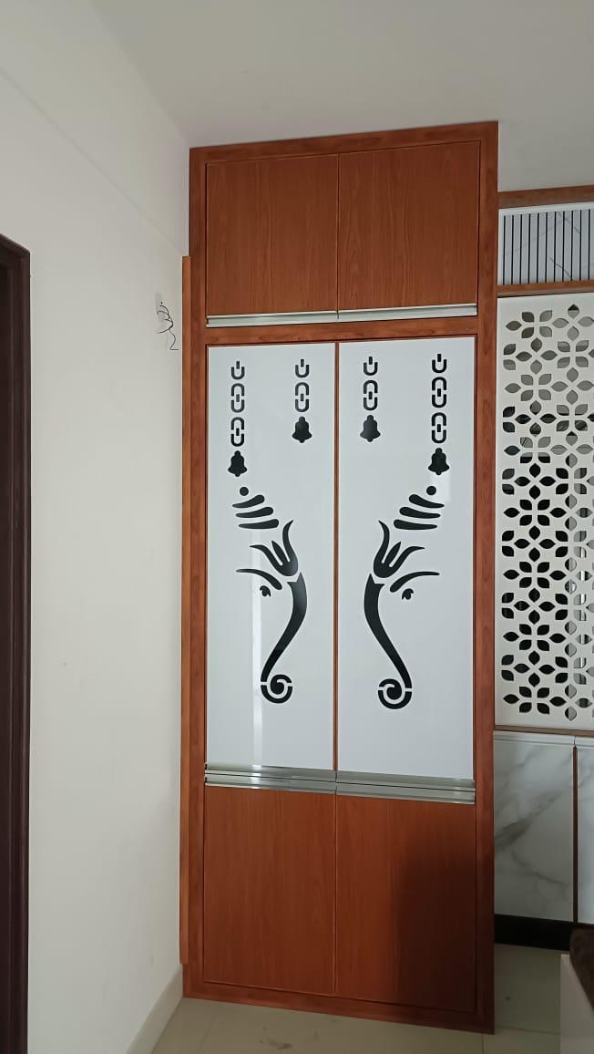 Interior Image 11